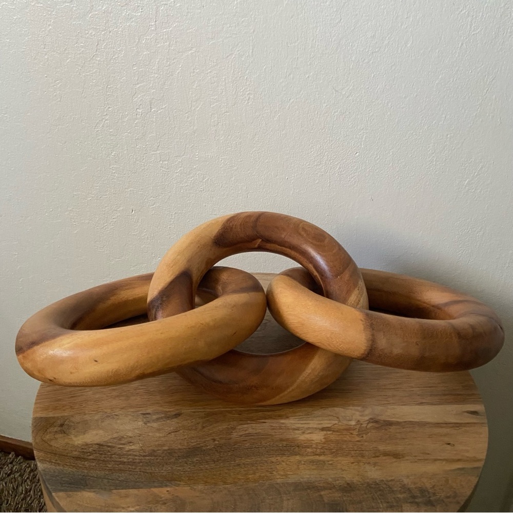 Three Oversized Intertwined Wood Rings Sculpture - Picture 3 of 12